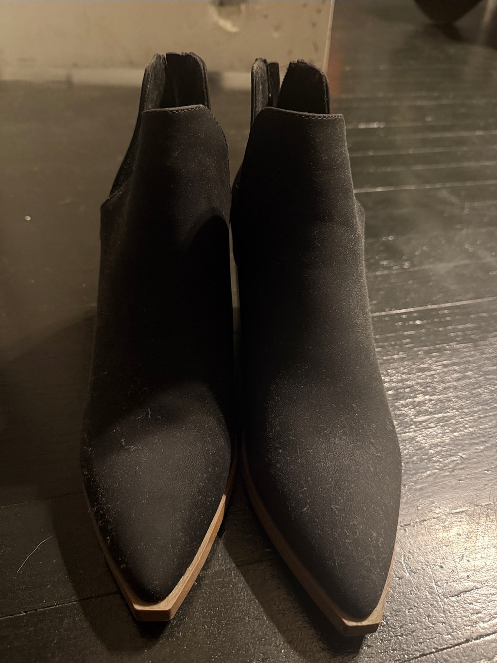 Black Pointed Toe Women’s Ankle Boots